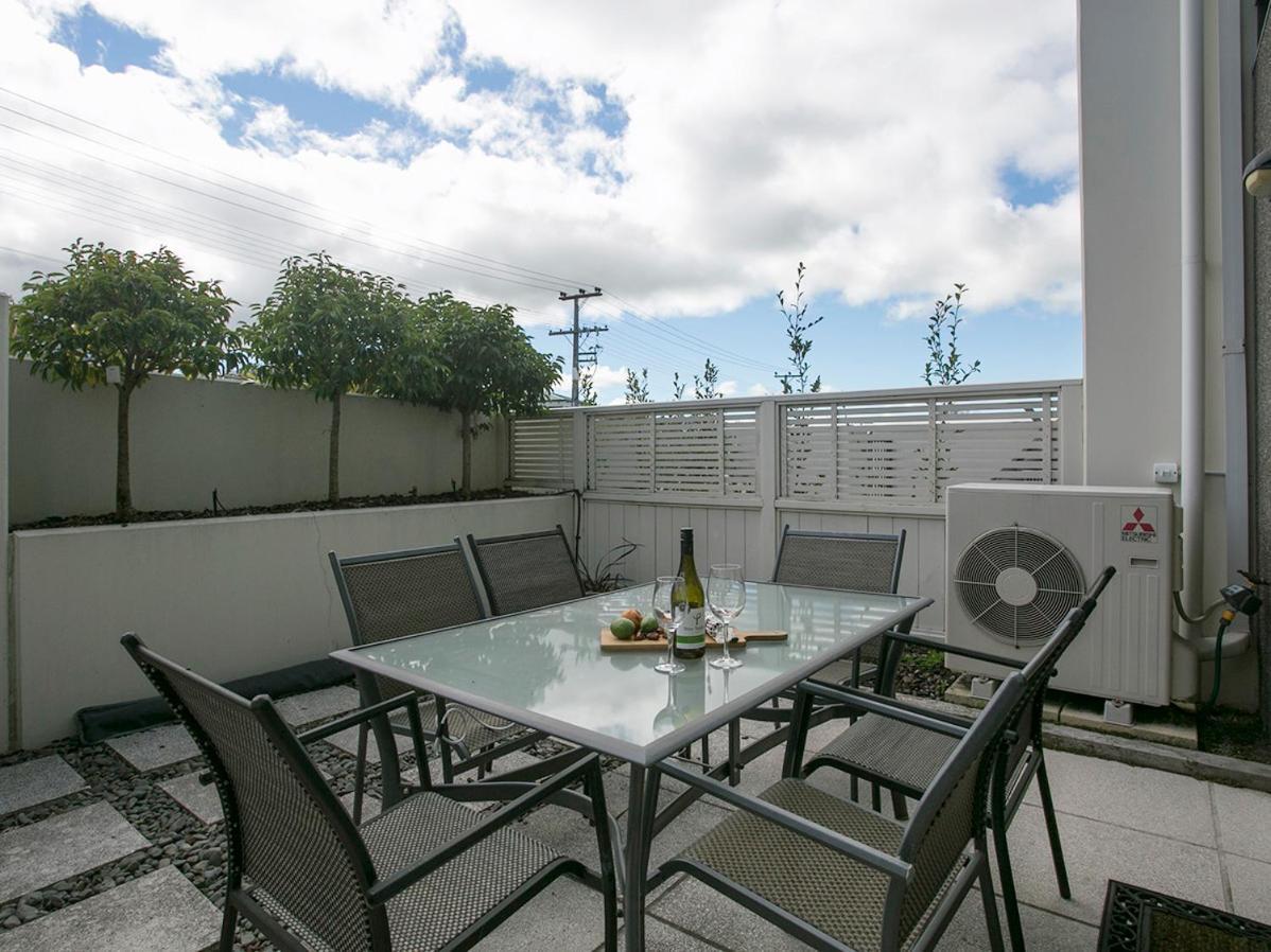 Marinaside Villa - Taupo Holiday Apartment Exterior photo