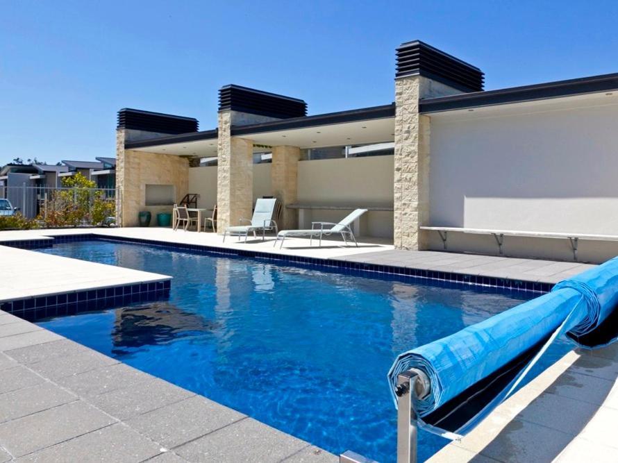 Marinaside Villa - Taupo Holiday Apartment Exterior photo
